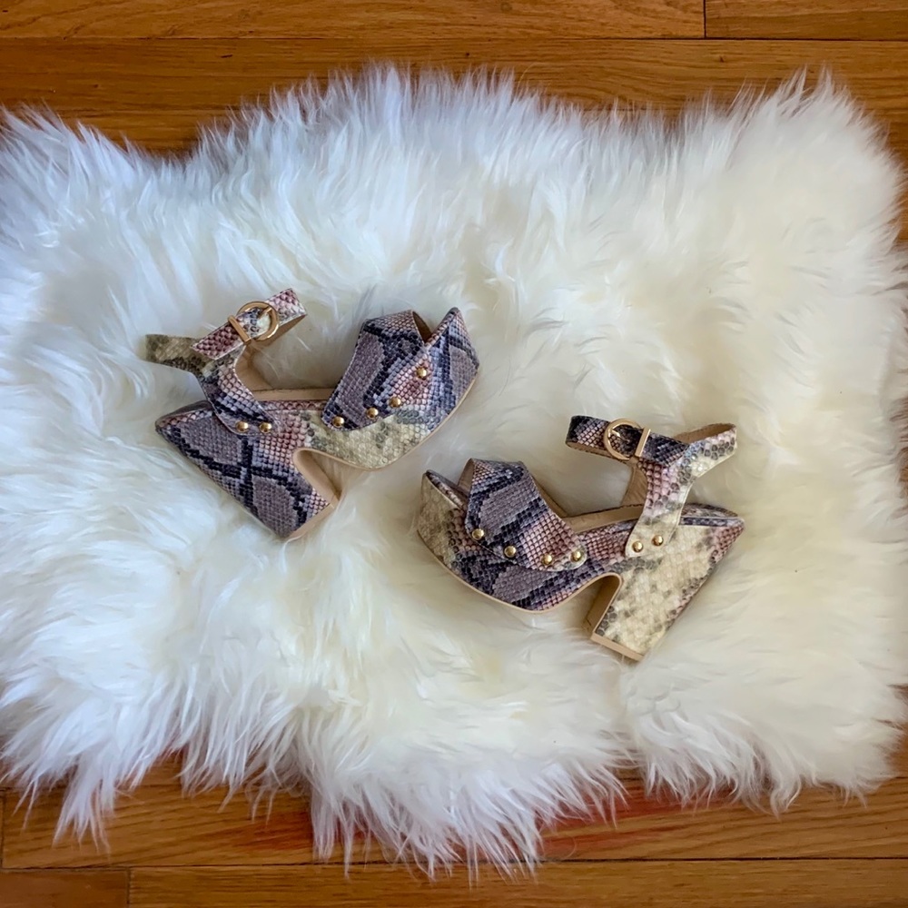 Chunky platform wedge - multicolor snake print